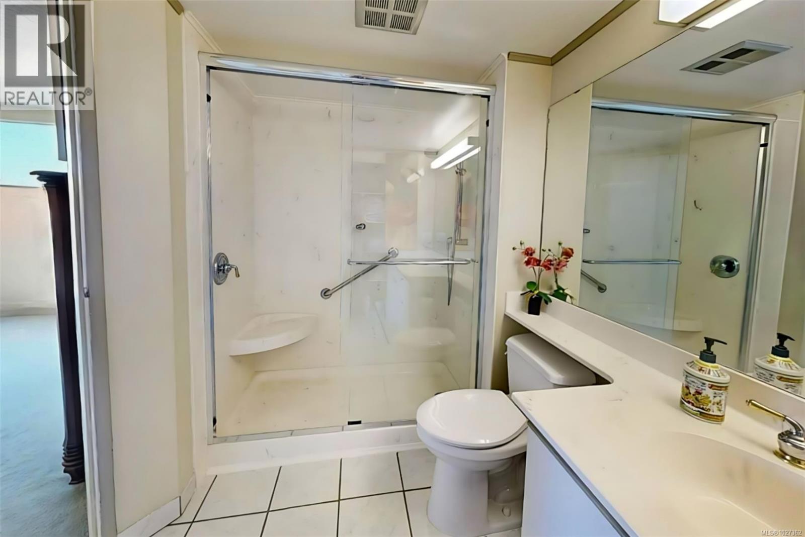 605 1234 Wharf Street, Victoria