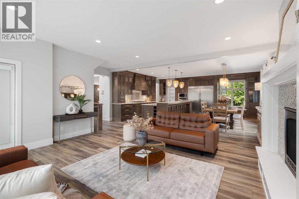 Single Family House for Sale in  Memorial Drive NW Sunnyside Calgary 