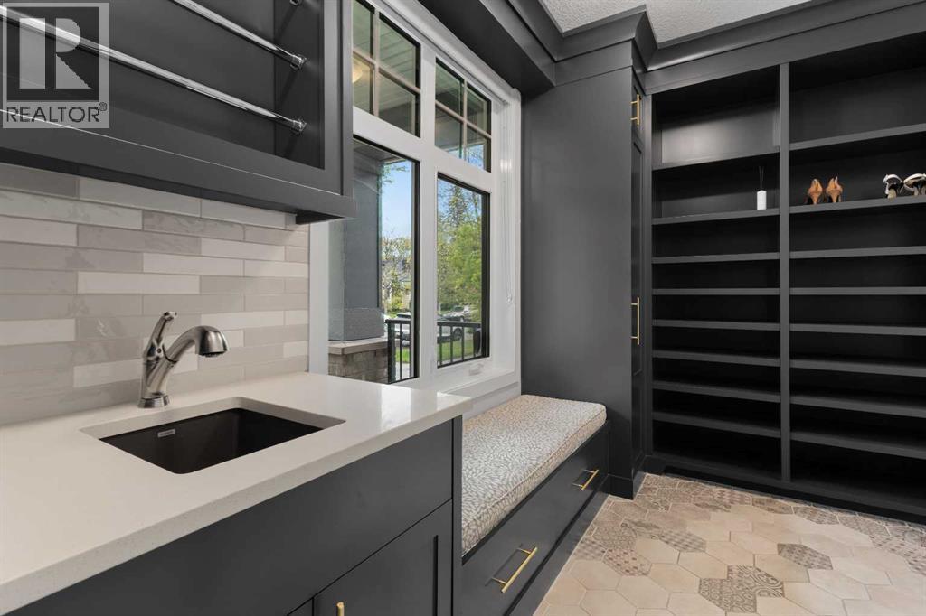 Single Family House for Sale in  Memorial Drive NW Sunnyside Calgary 