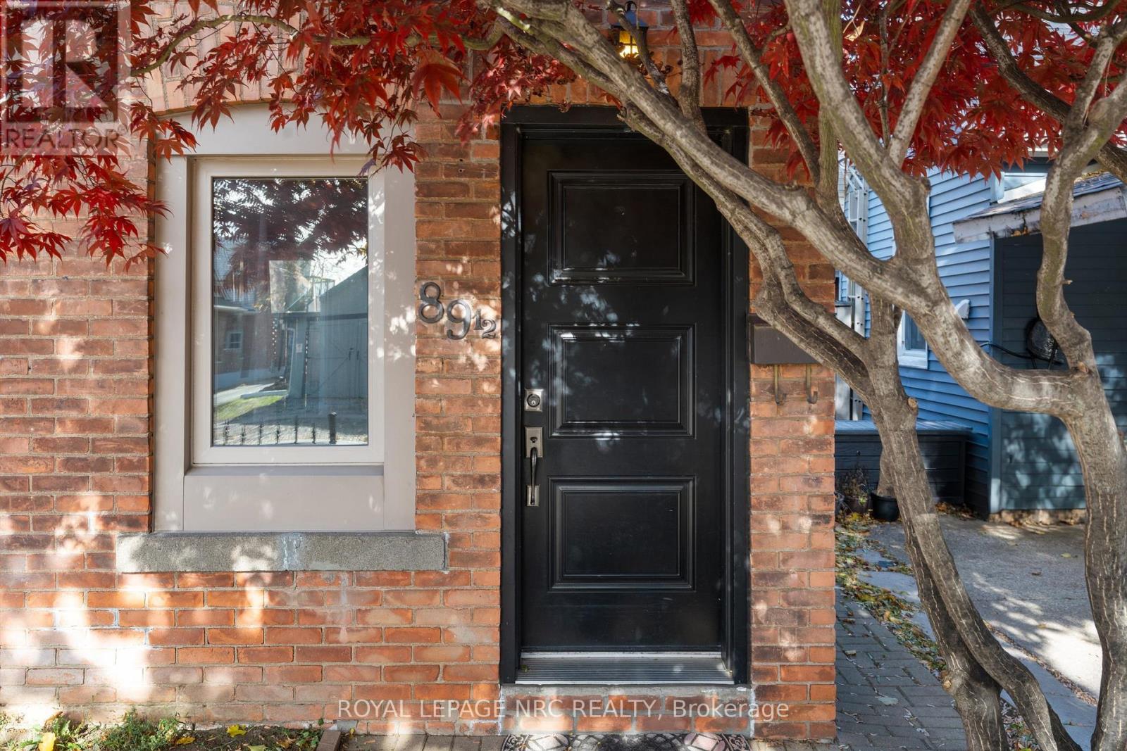 89 1/2 ALBERT STREET - 3