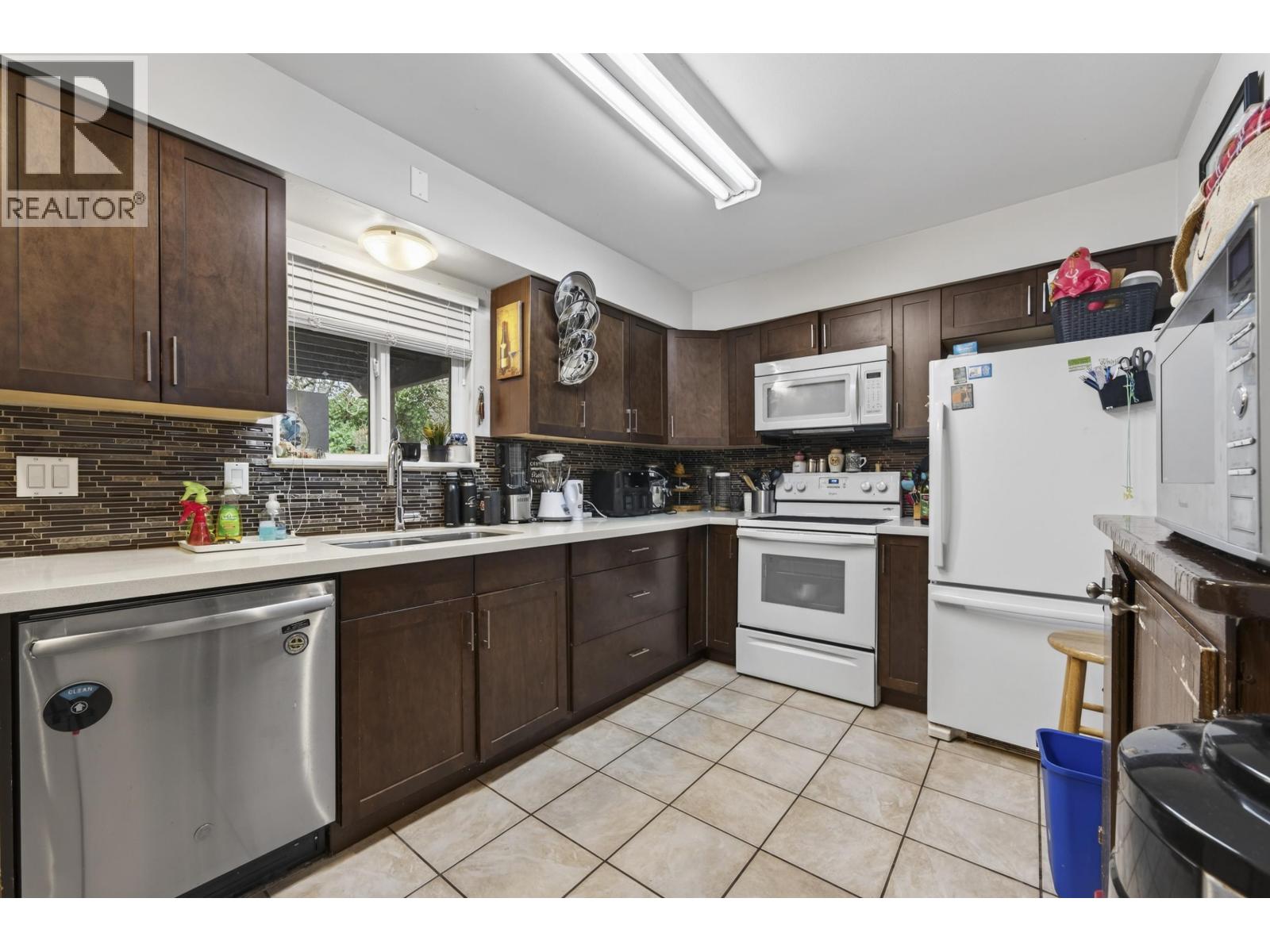 21468 MAYO PLACE, Maple Ridge