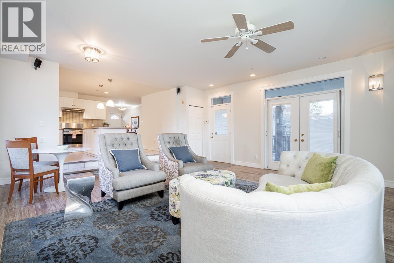 2168 CENTRAL AVENUE, Port Coquitlam