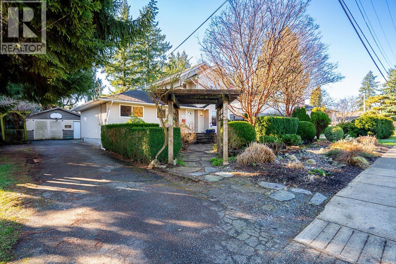 2168 CENTRAL AVENUE, Port Coquitlam