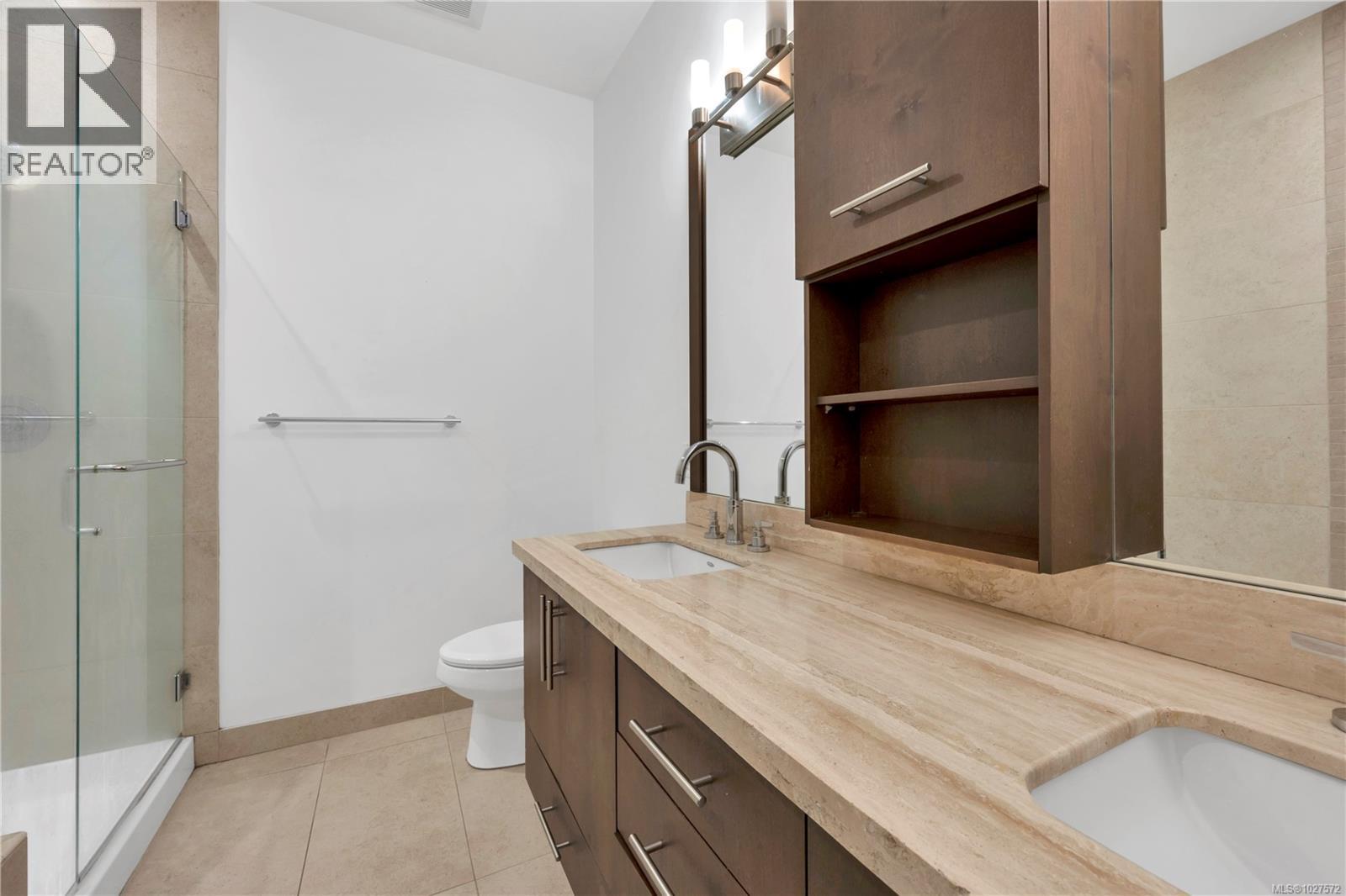 #103 194 Beachside Dr - 33