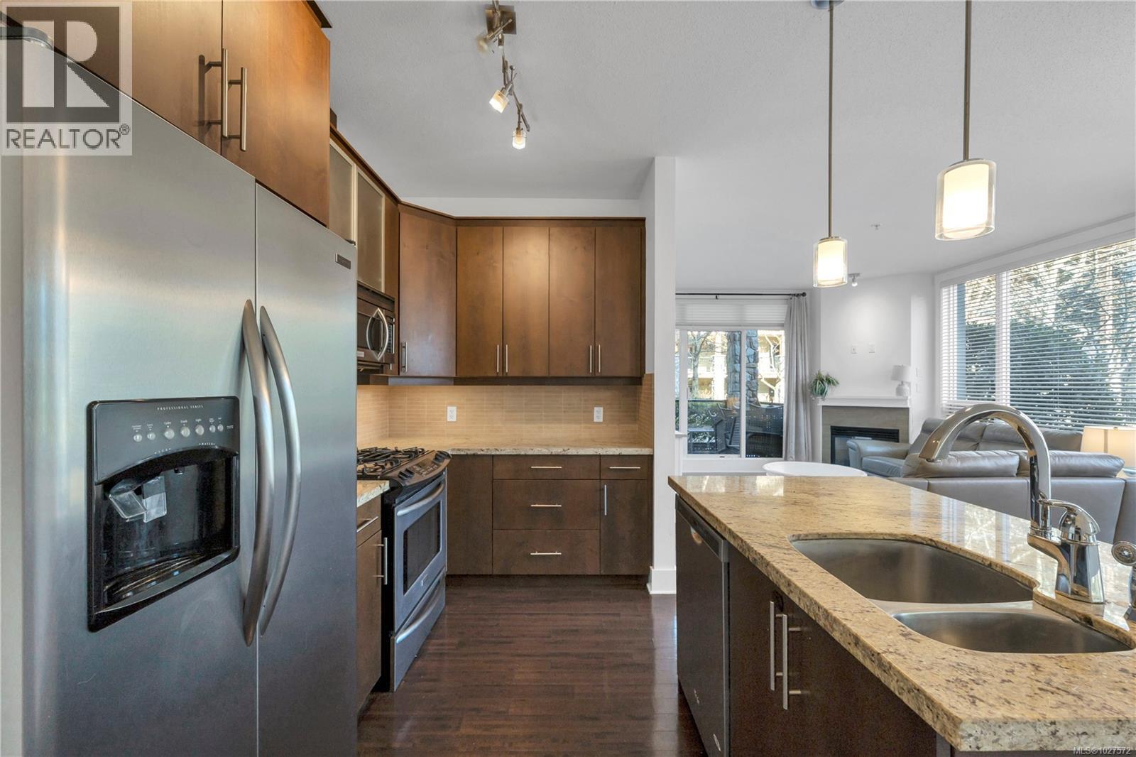 103 194 Beachside Dr, Parksville