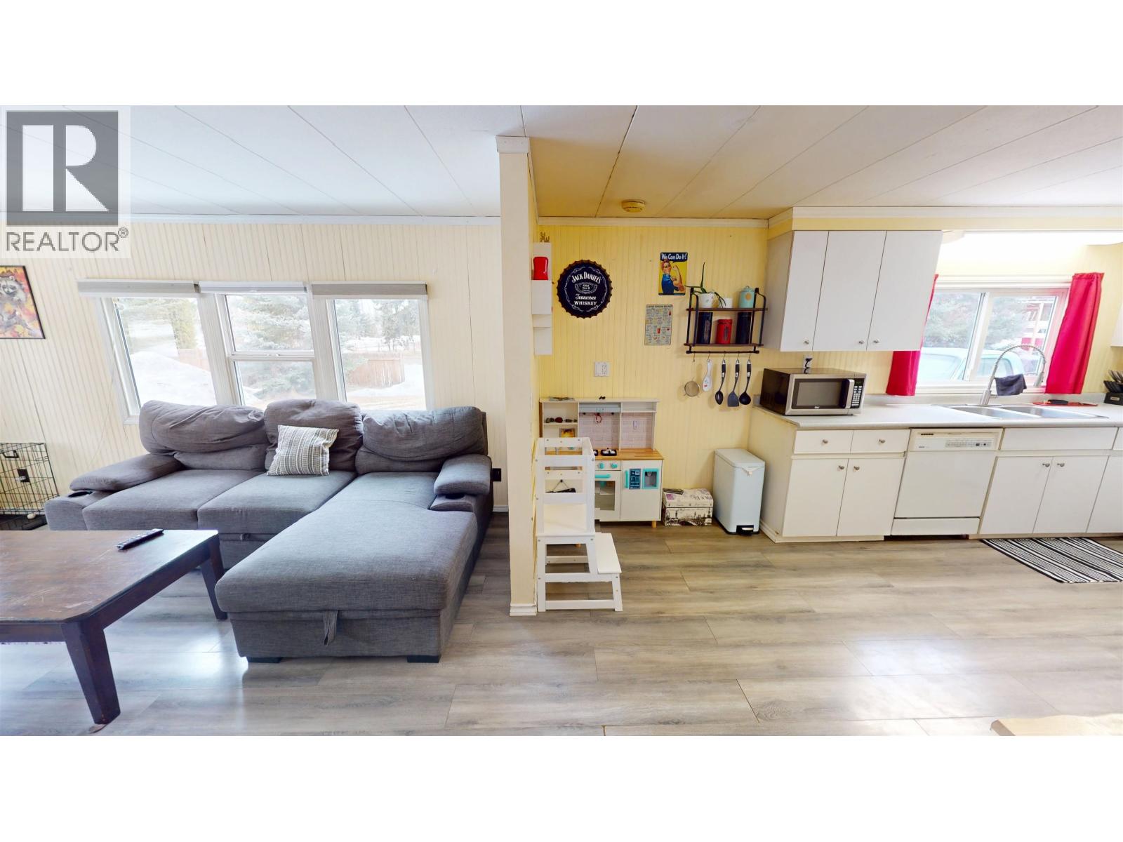 1358 BASS ROAD, Quesnel