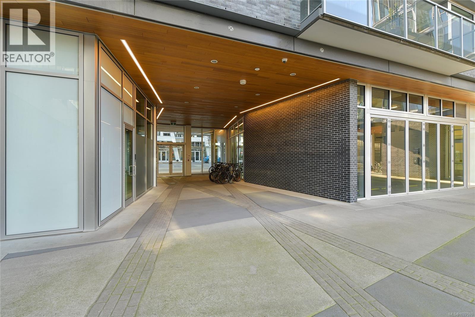 1010 989 Johnson Street, Victoria