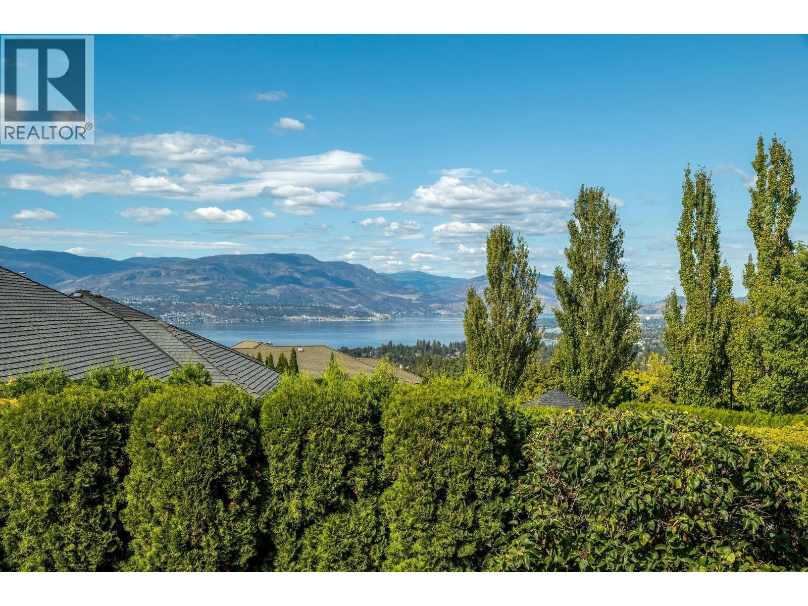  698 Arbor View Drive, Kelowna