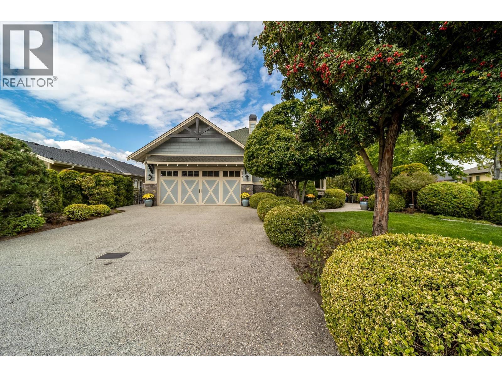  698 Arbor View Drive, Kelowna