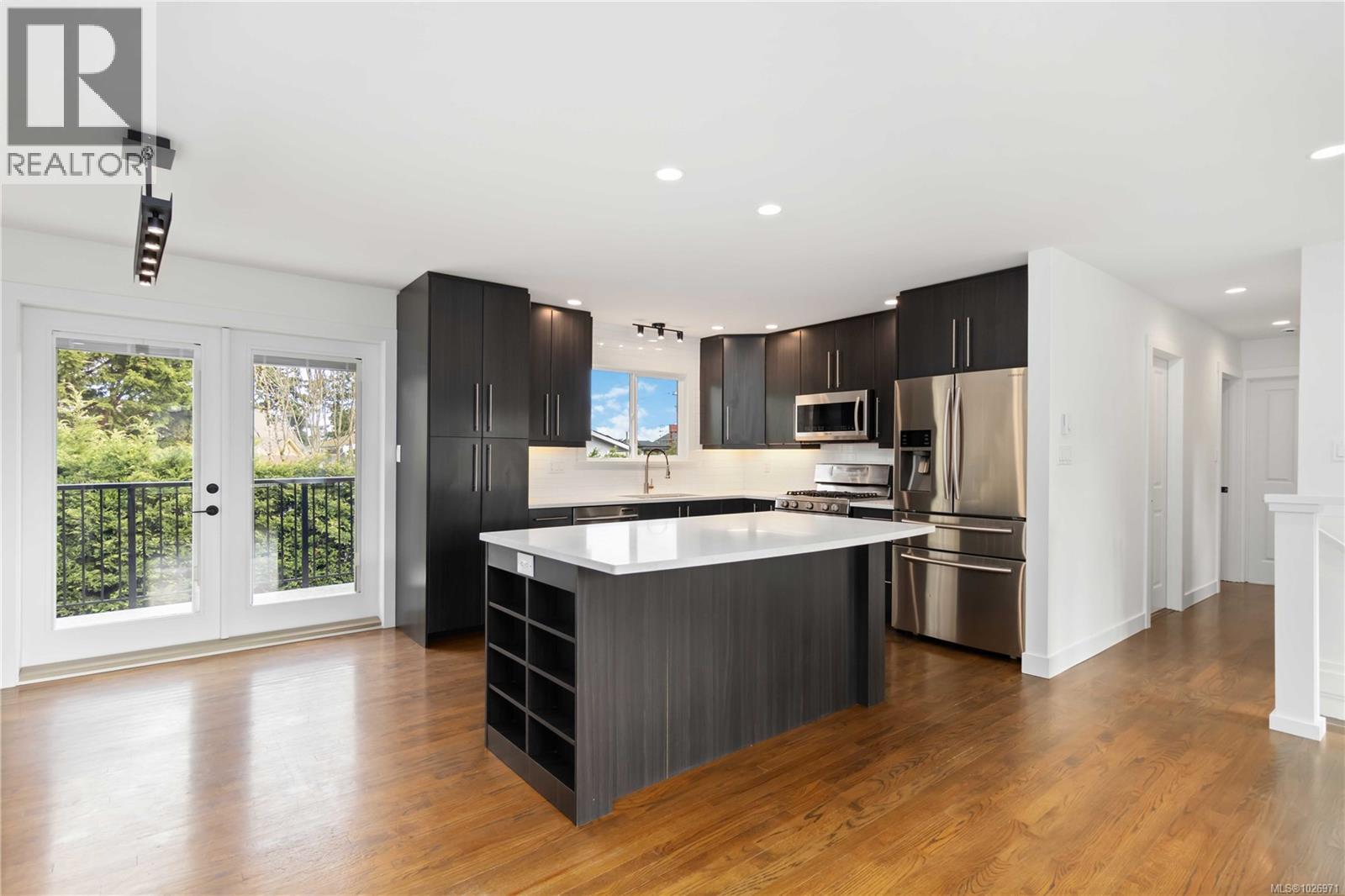 1964 Genoa Pl, Central Saanich