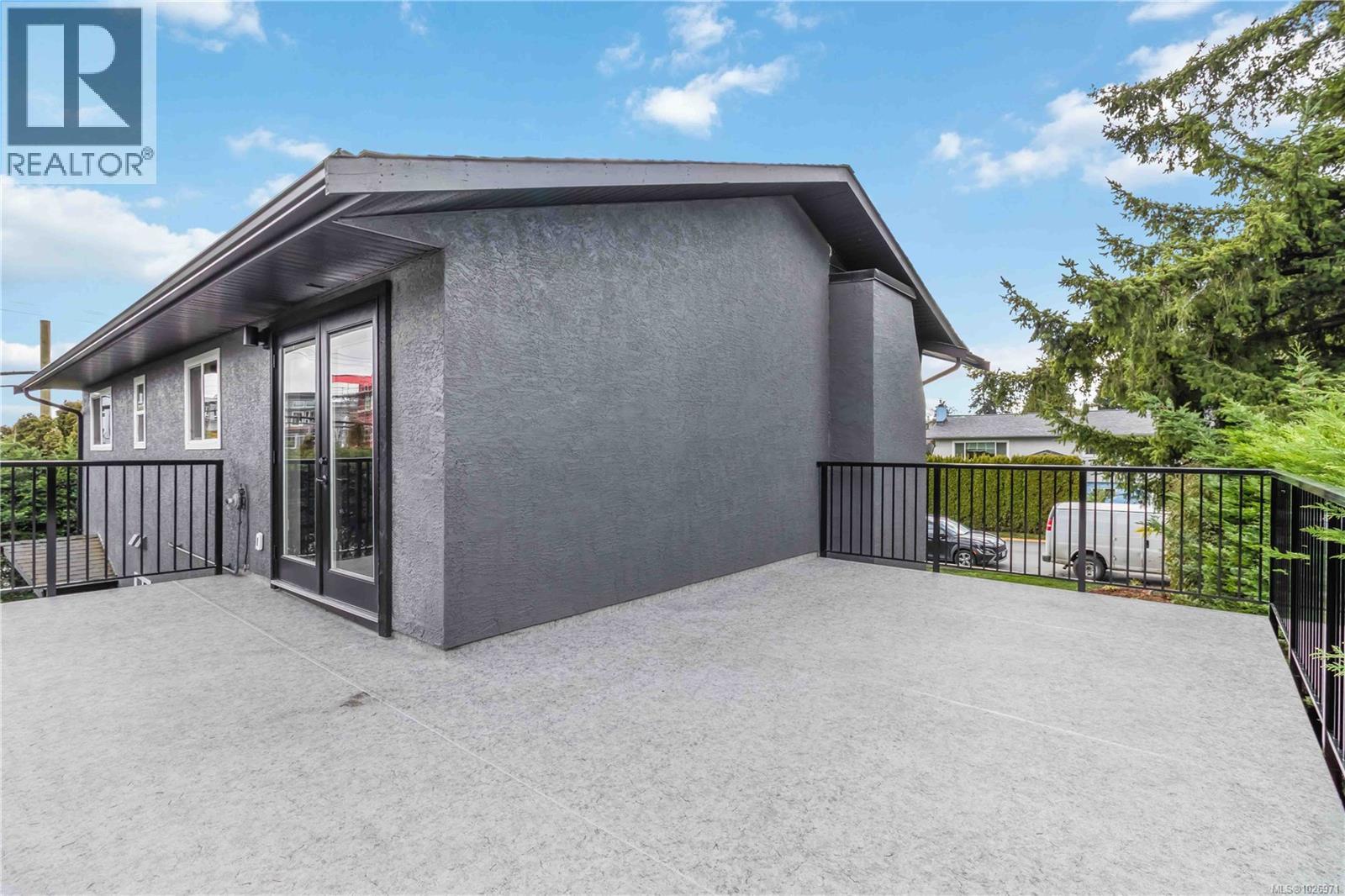 1964 Genoa Pl, Central Saanich