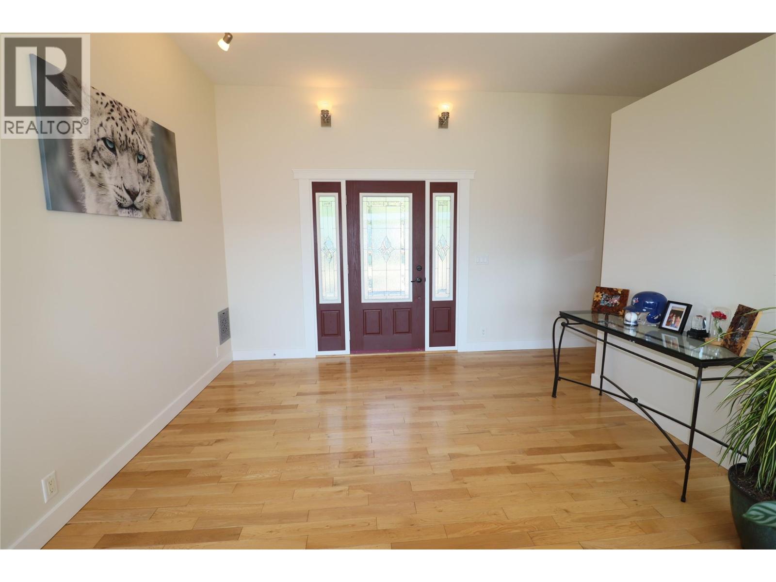 3285 EAGLE RIDGE Road, Grand Forks