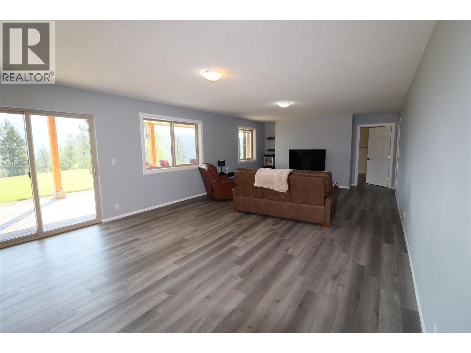 3285 EAGLE RIDGE Road - 43