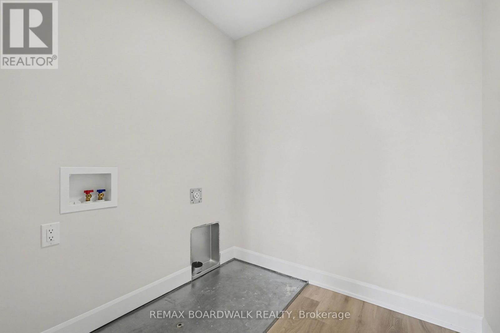 967 CHABLIS CRESCENT - 9