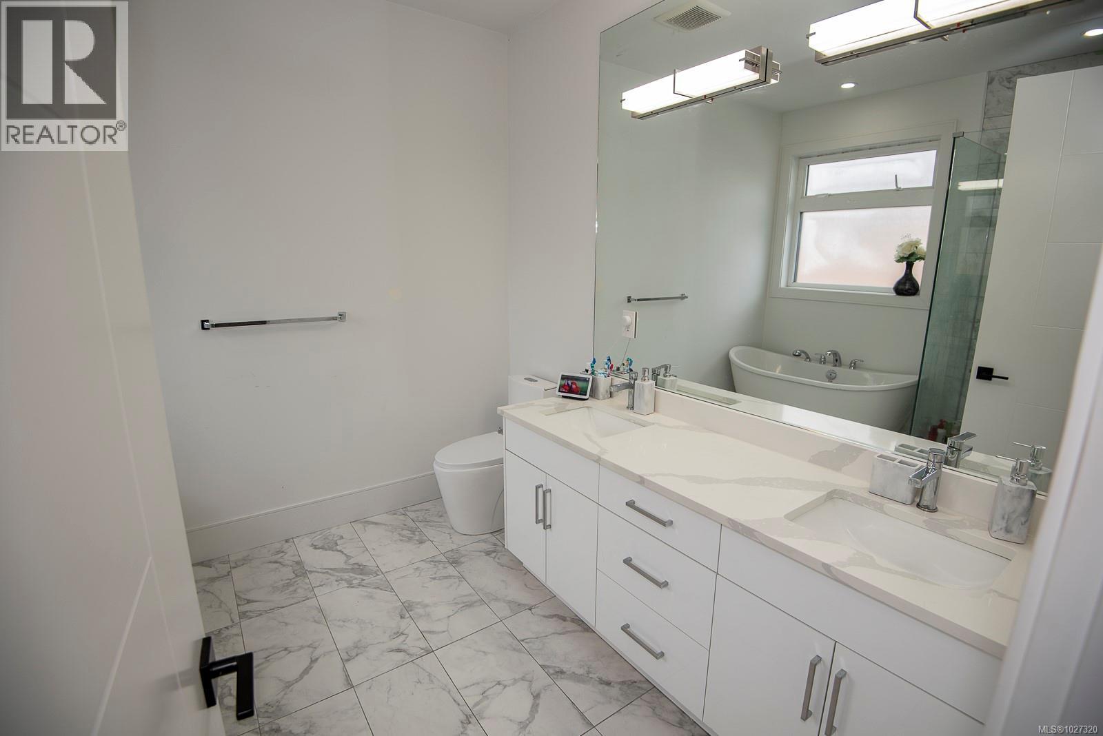 146 Cadillac Ave - 28
