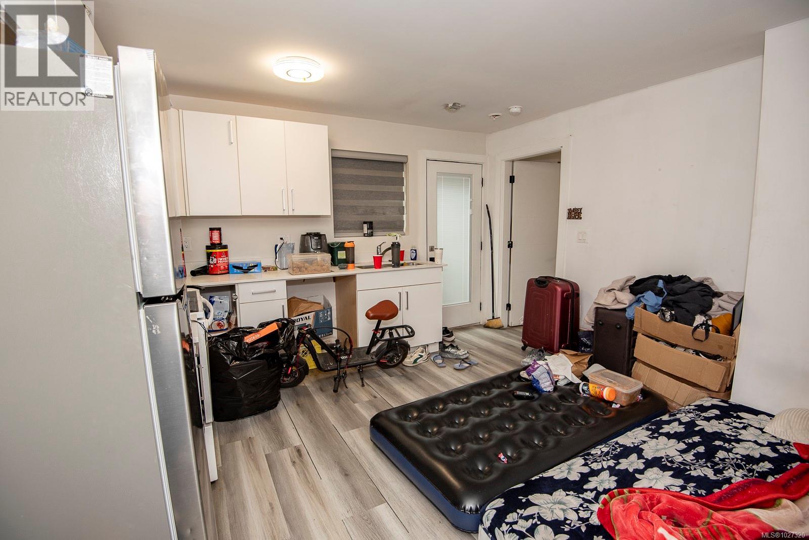 146 Cadillac Ave - 36