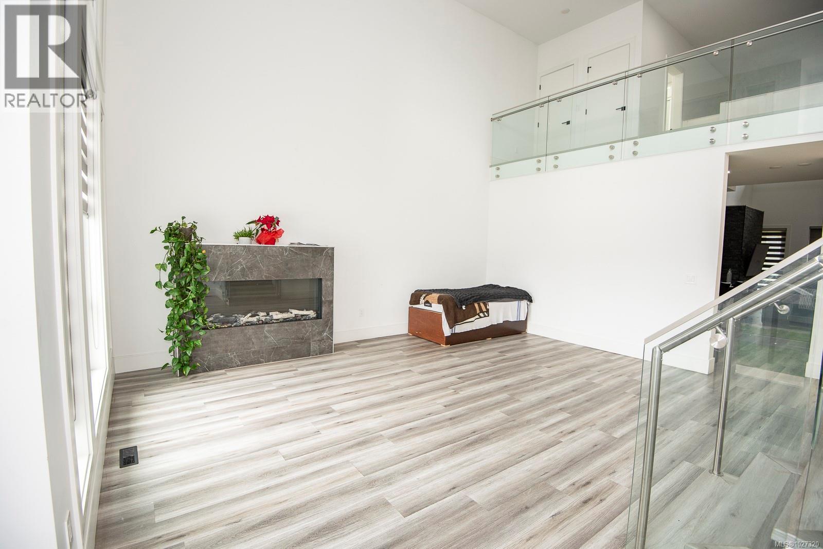  146 Cadillac Avenue, Saanich