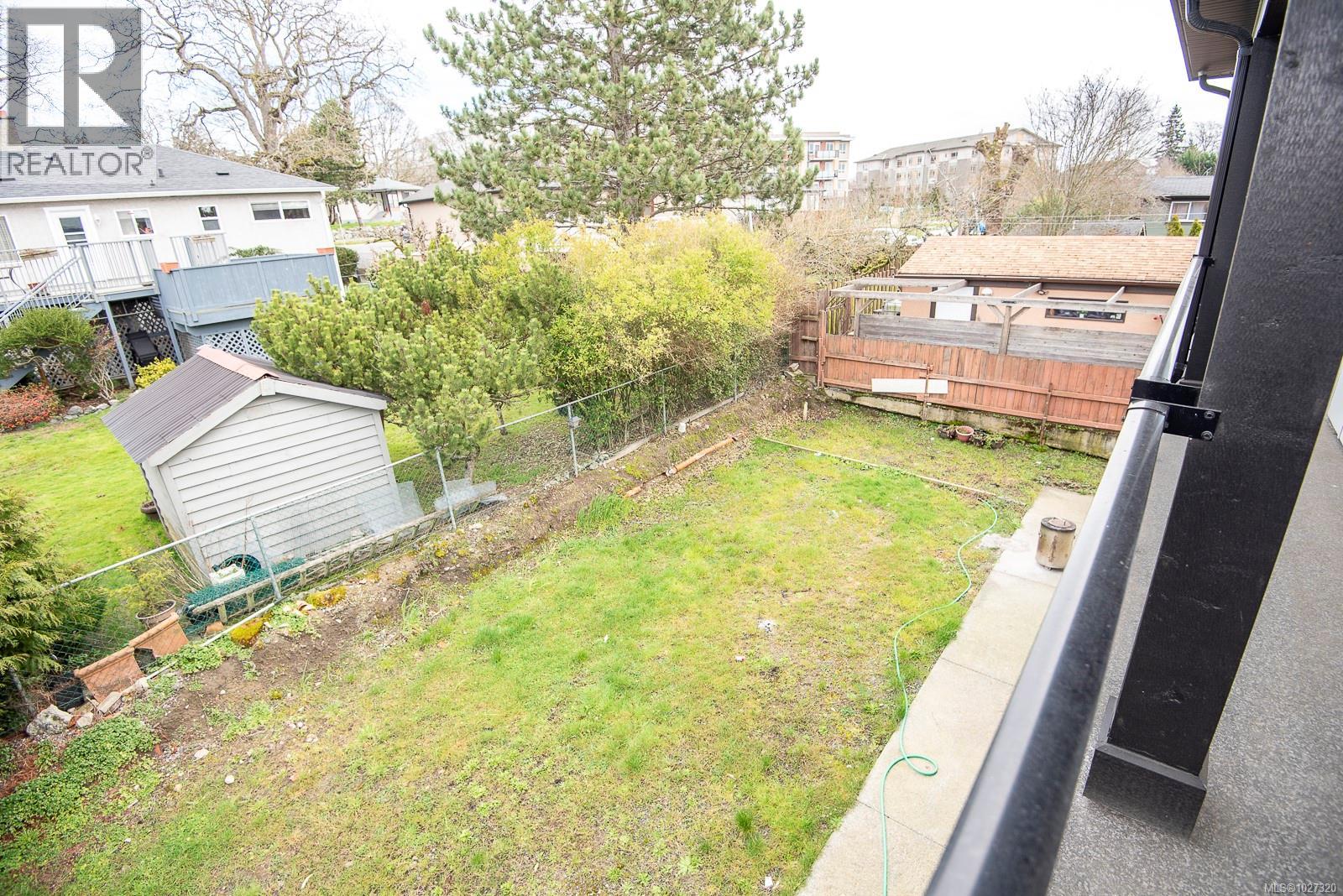  146 Cadillac Avenue, Saanich