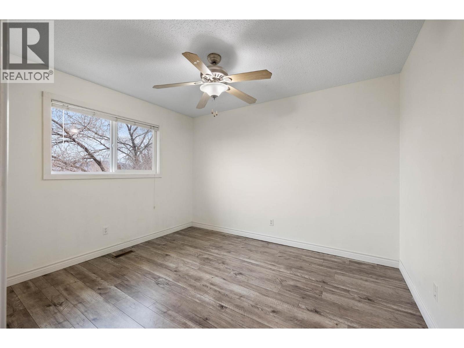 364 WADDINGTON Drive, Kamloops