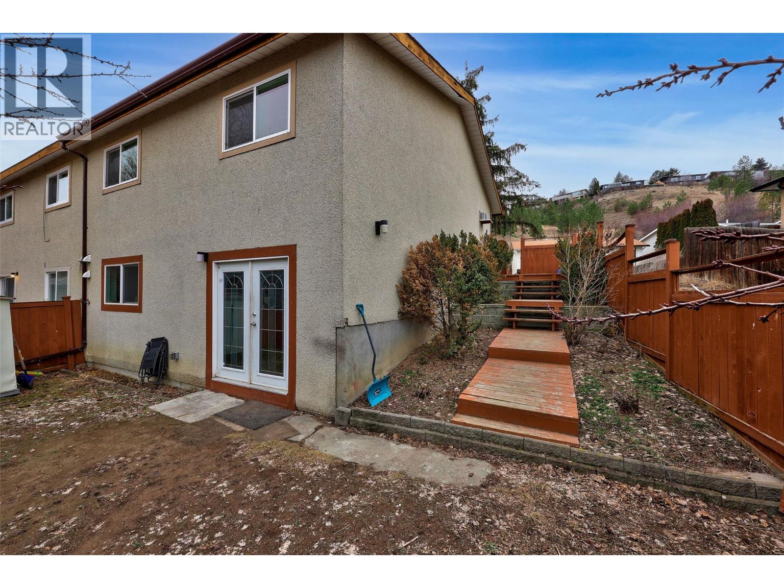 364 WADDINGTON Drive, Kamloops