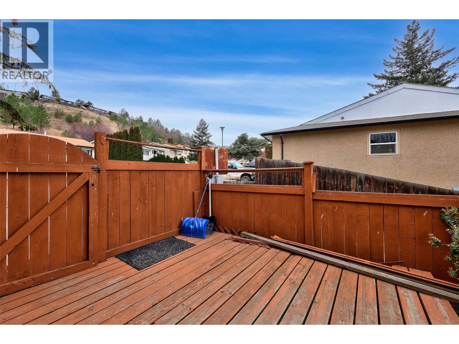 364 WADDINGTON Drive, Kamloops