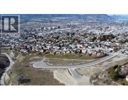 2730 Dartmouth Drive, Penticton
