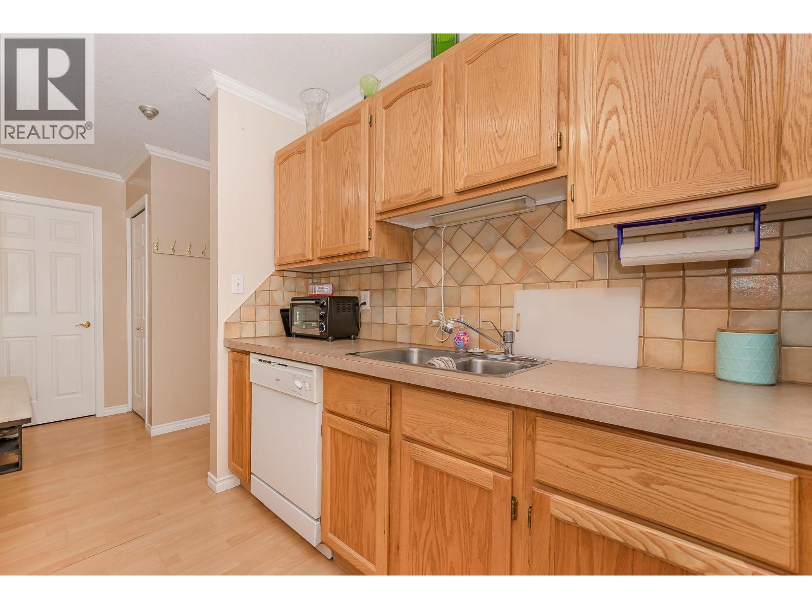 211 Kildonan Avenue Unit# 214, Enderby