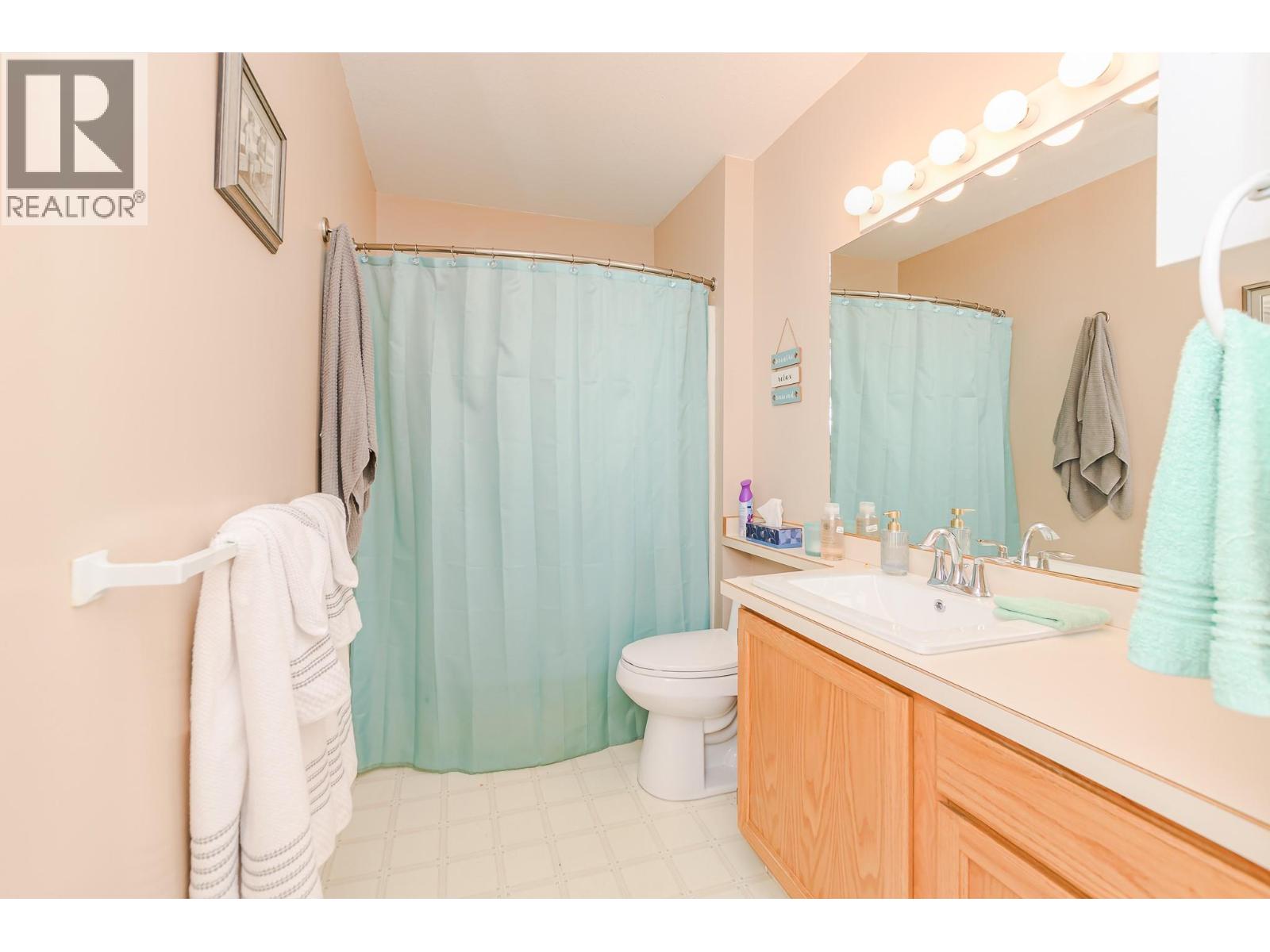 211 Kildonan Avenue Unit# 214, Enderby