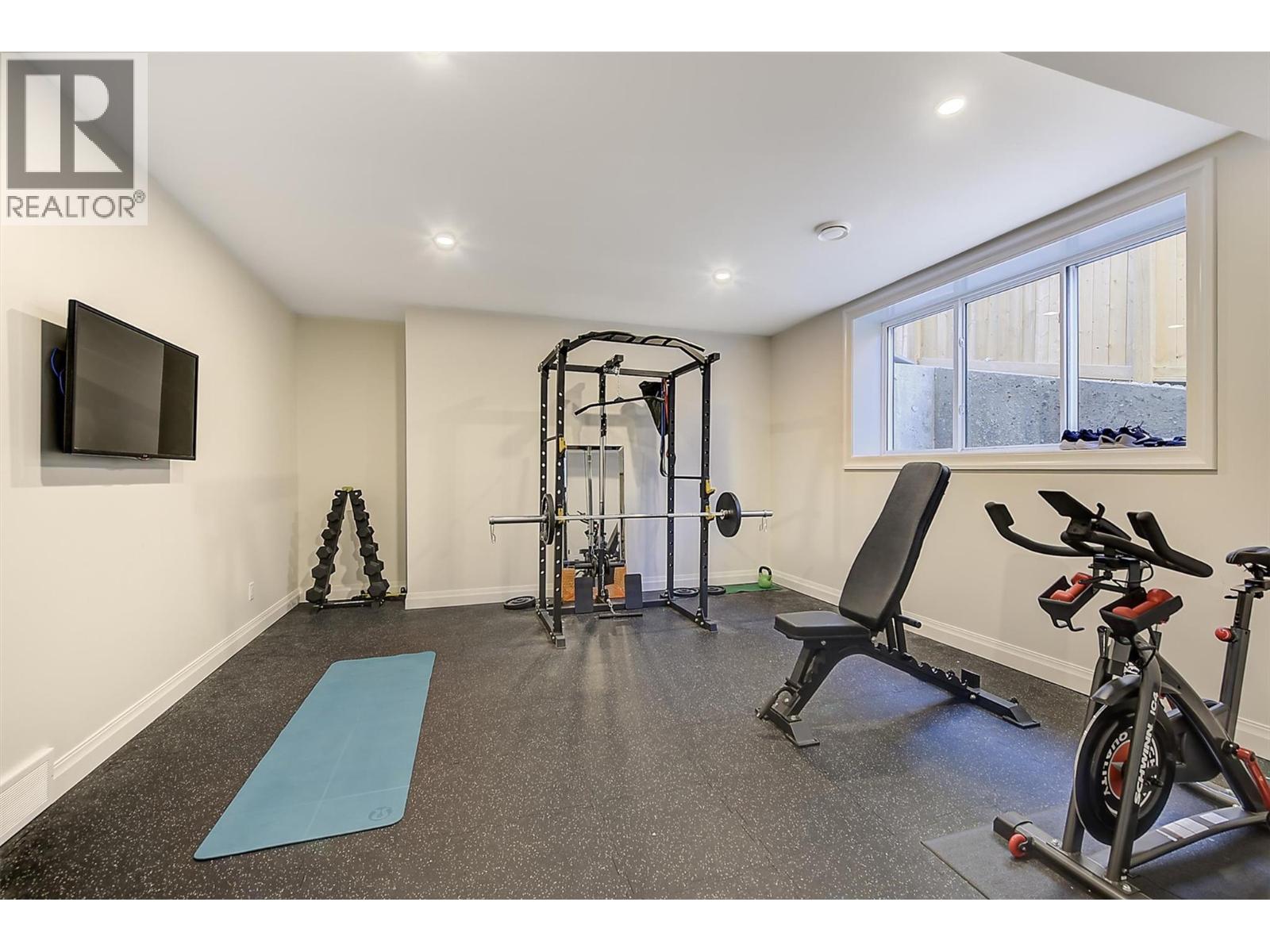  622 Trumpeter Road, Kelowna