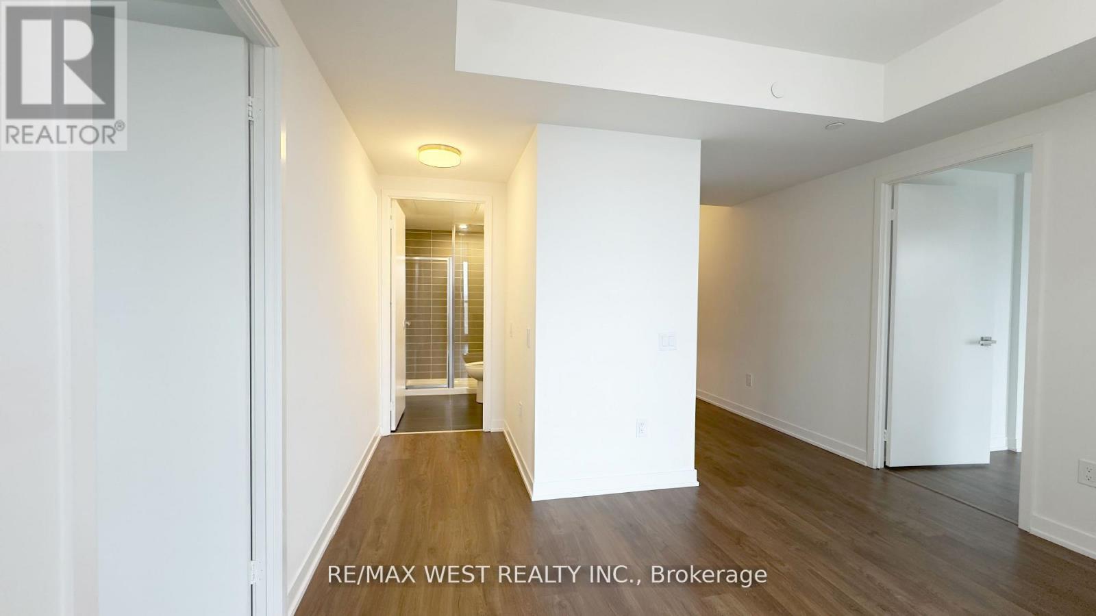 #630 500 WILSON AVENUE - 20