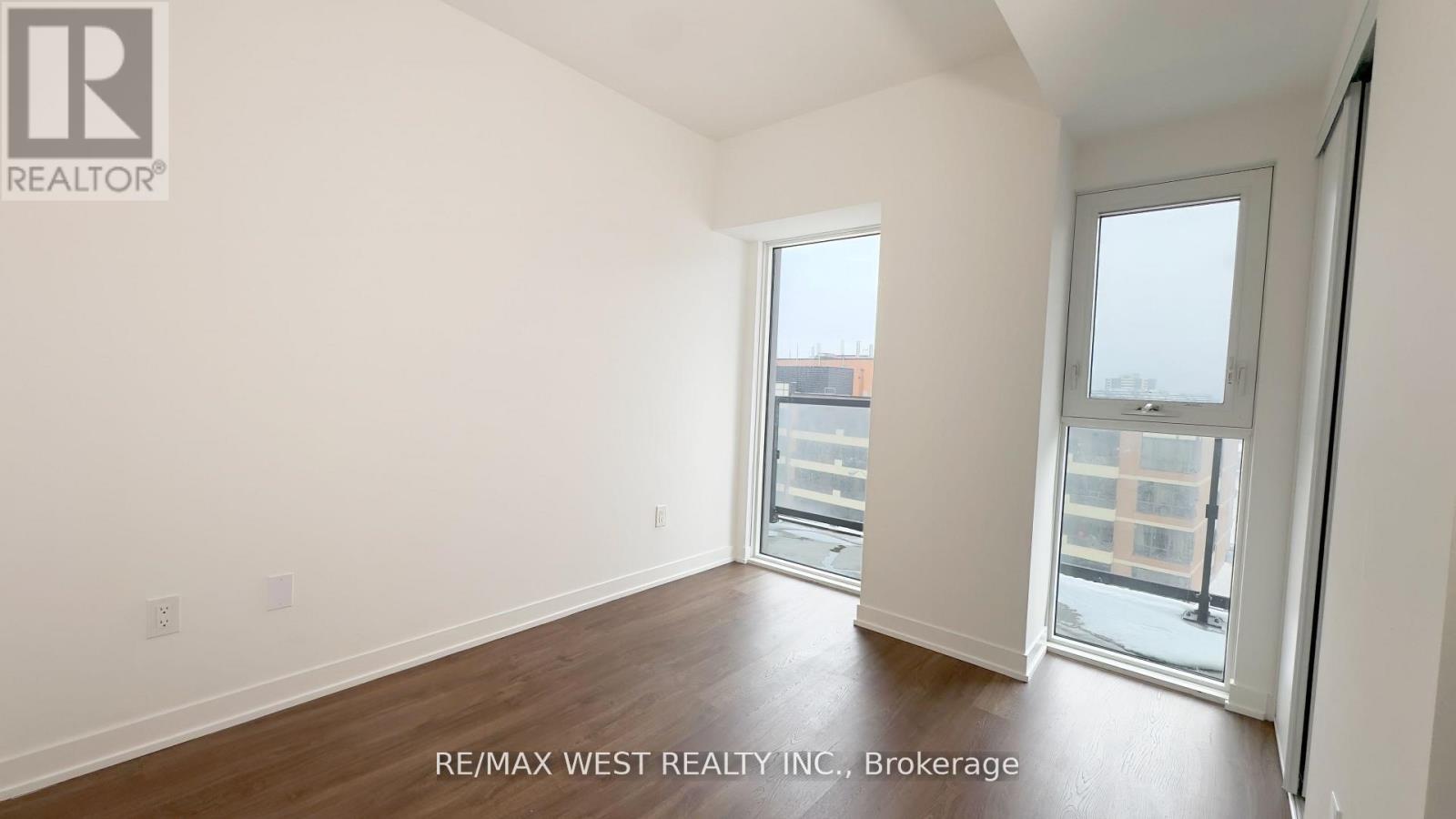 #630 500 WILSON AVENUE - 22