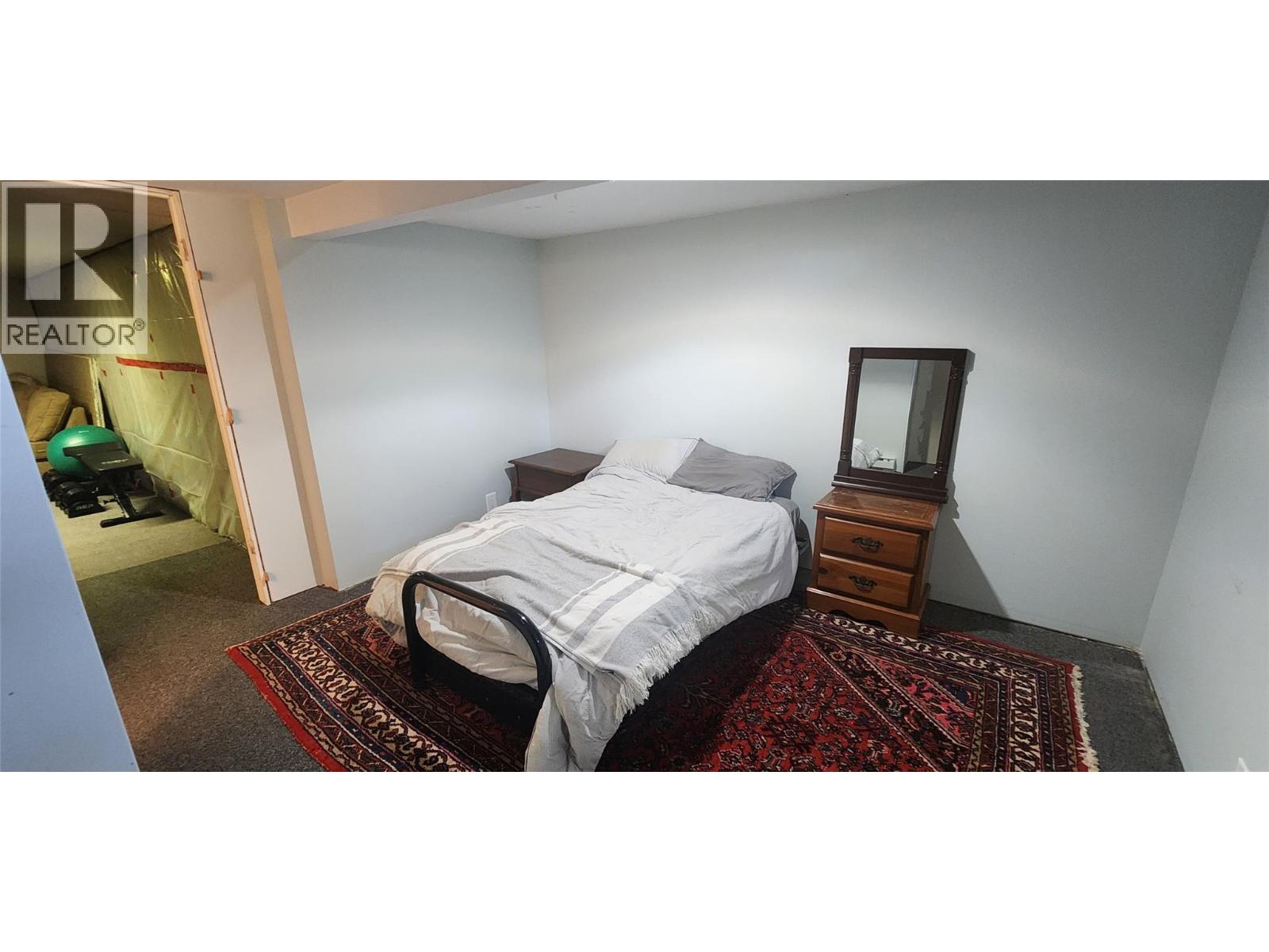 4960 Vernon Street, Grand Forks