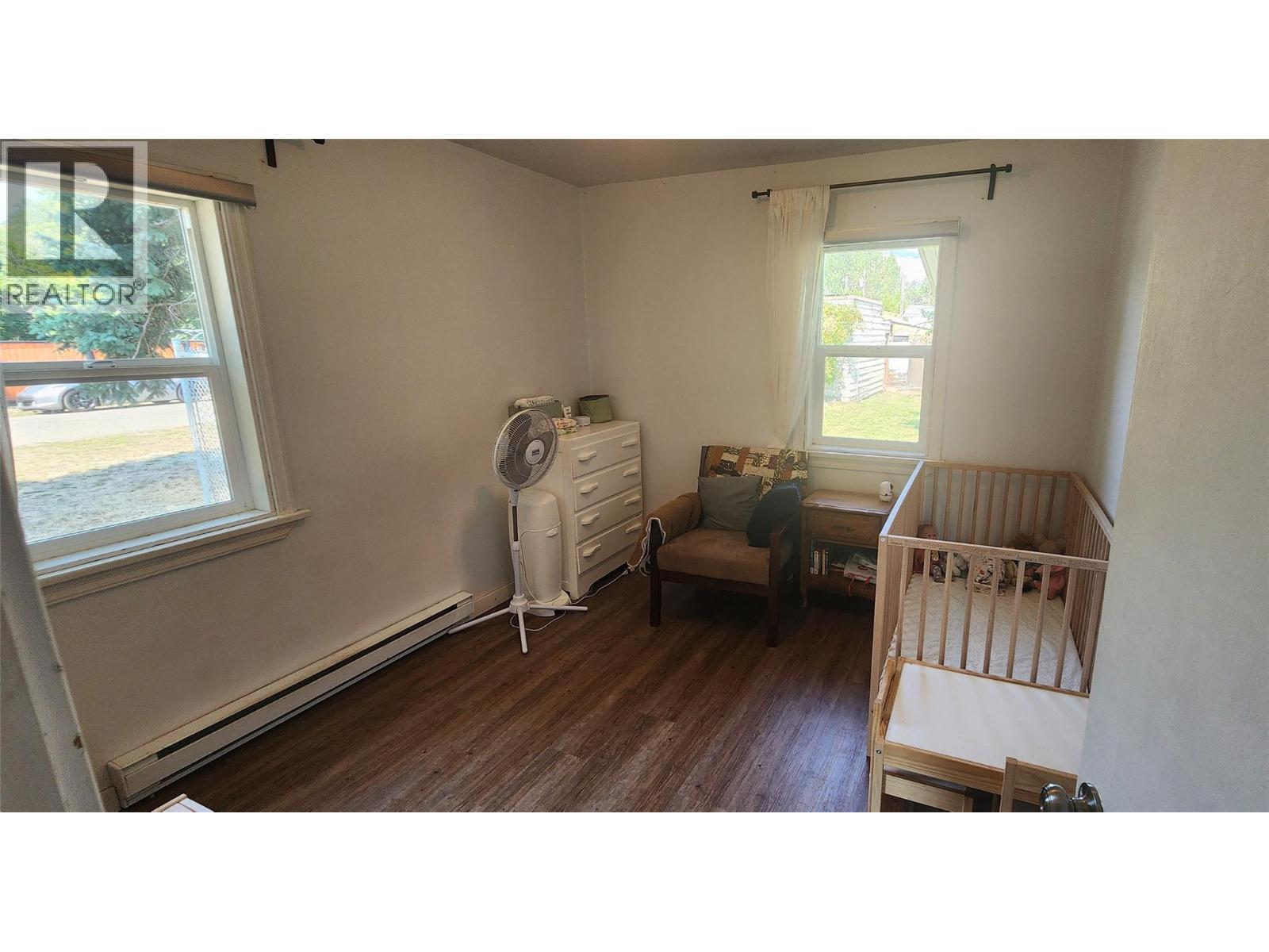 4960 Vernon Street, Grand Forks