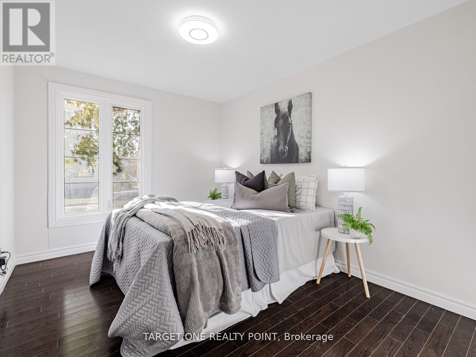 93 MAYVERN CRESCENT - 27