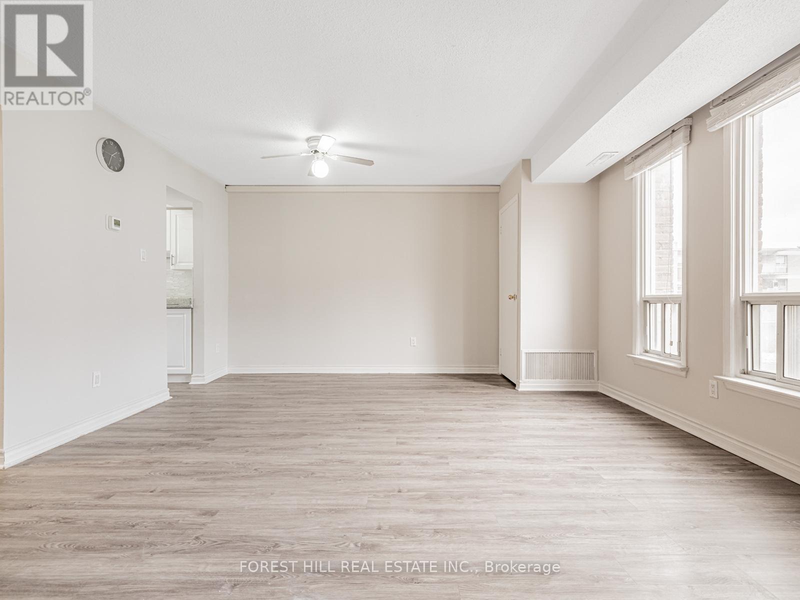 #25 16 REXDALE BOULEVARD - 16