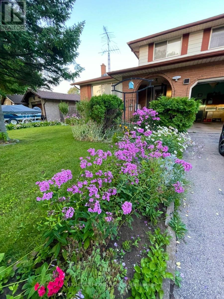 6807 CORWIN CRESCENT - 48