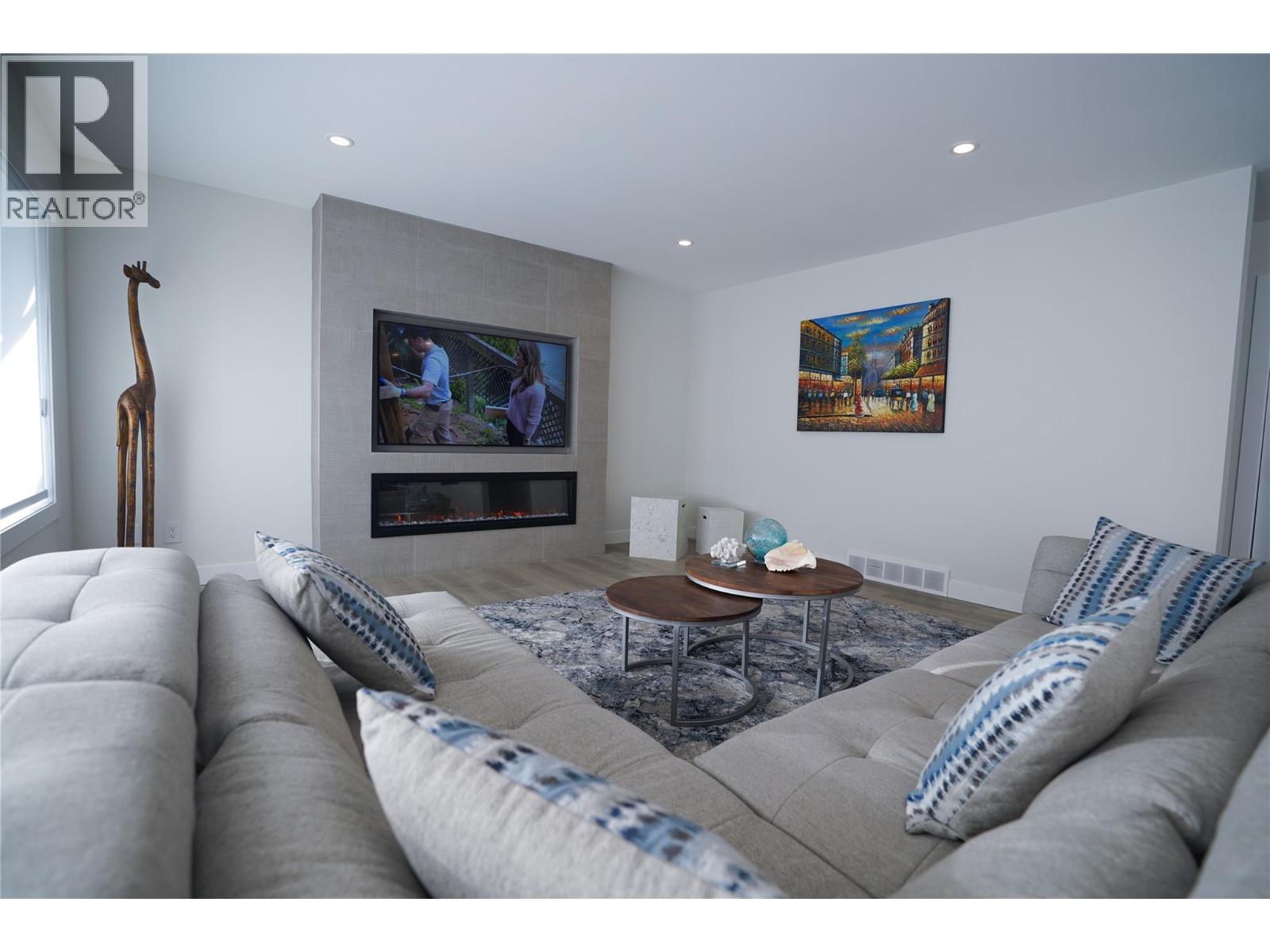 9 Quail Place, Osoyoos