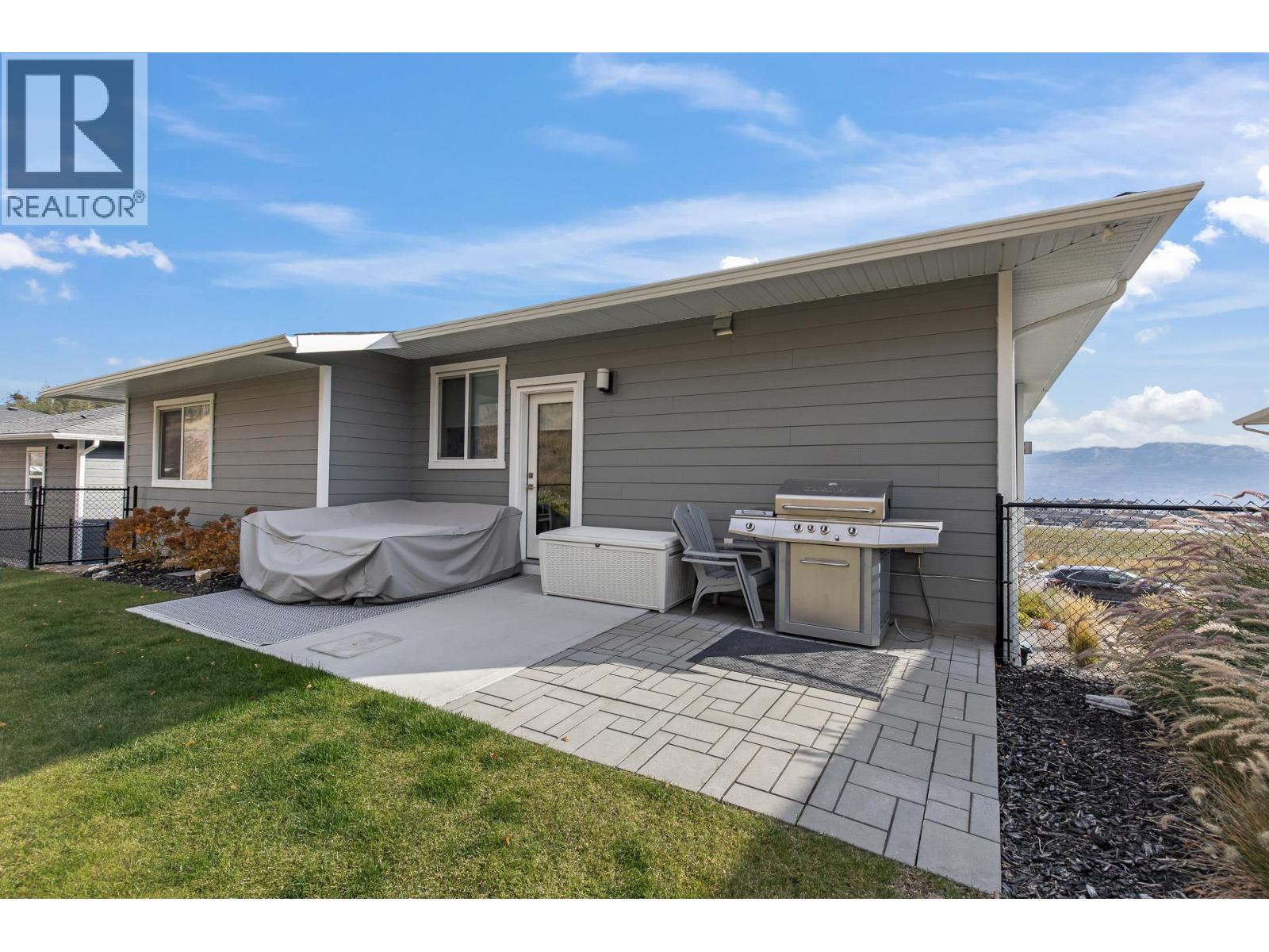 2612 Paramount Drive, West Kelowna