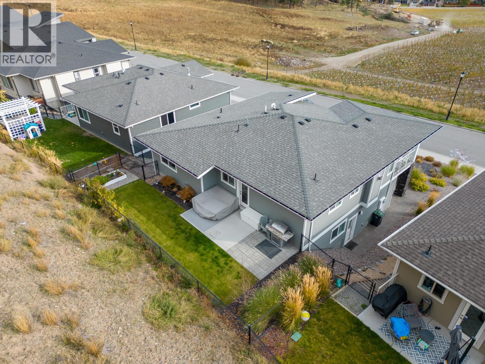 2612 Paramount Drive, West Kelowna