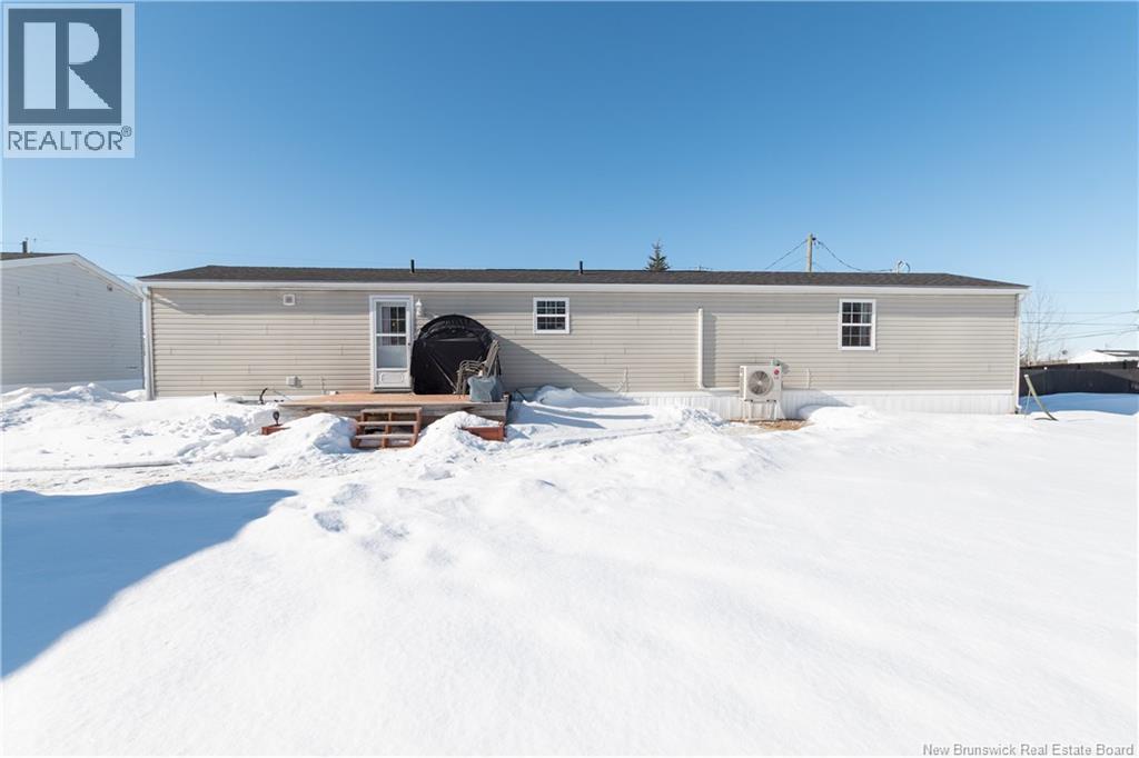68 HAYWARD LANE - 32