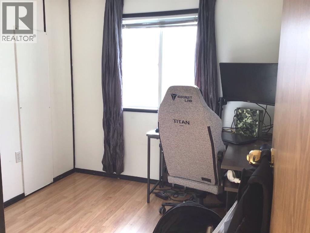 
          119 2nd Street
            <br/>
            <span>Blue Ridge</span>
            , 
            <span>AB</span>
             <span>T0E0B0</span>
         - Photo 20