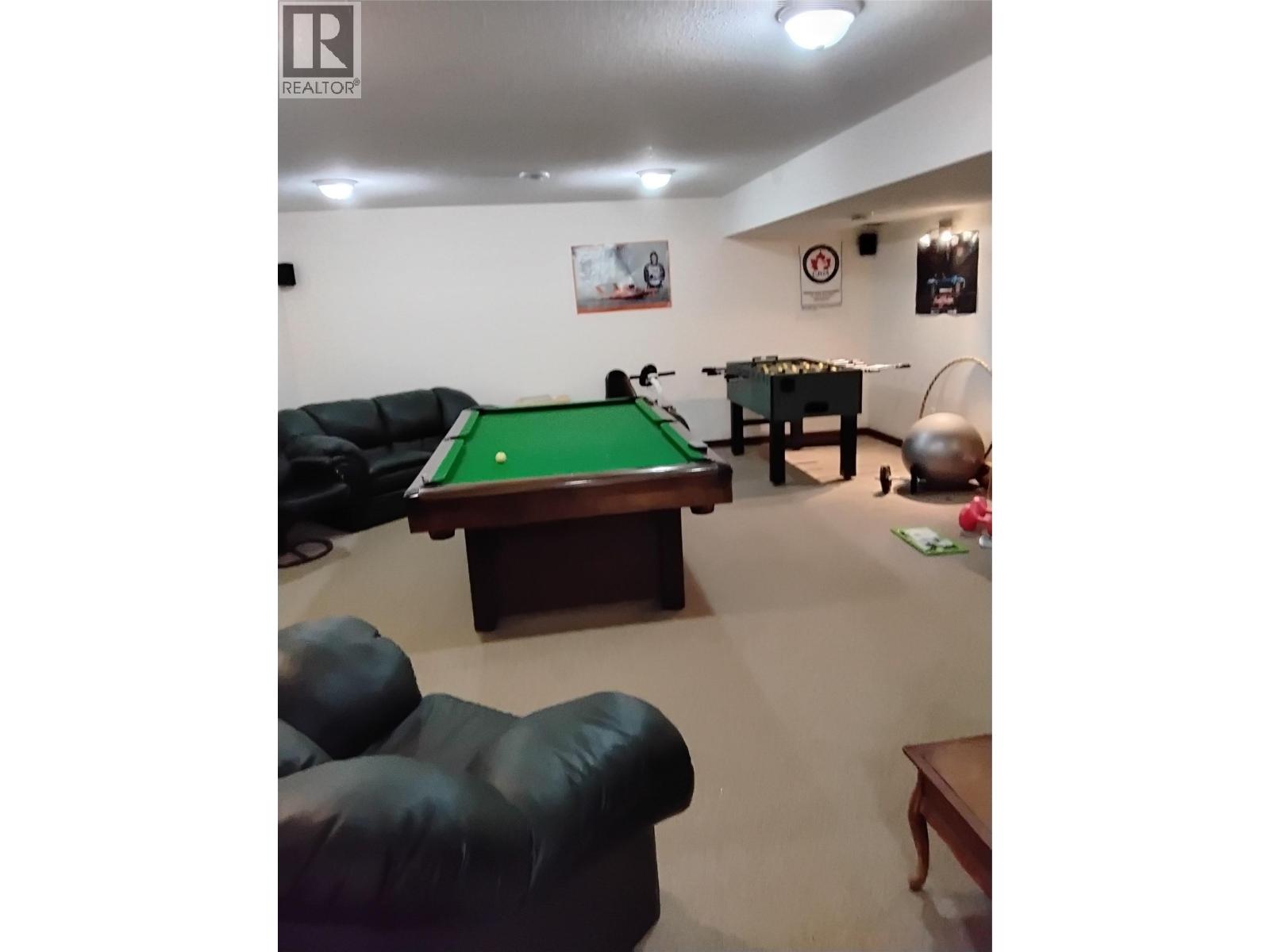 453 13TH AVENUE - 19