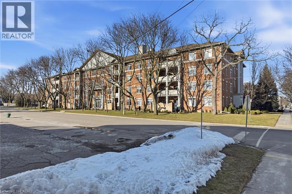 #106 391 PLAINS Road E - 2
