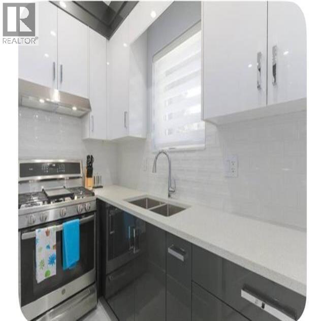 4666 EARLES STREET, Vancouver