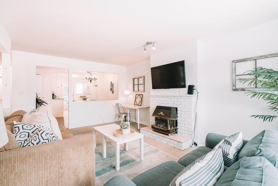 18XX KING GEORGE Boulevard - photo 2