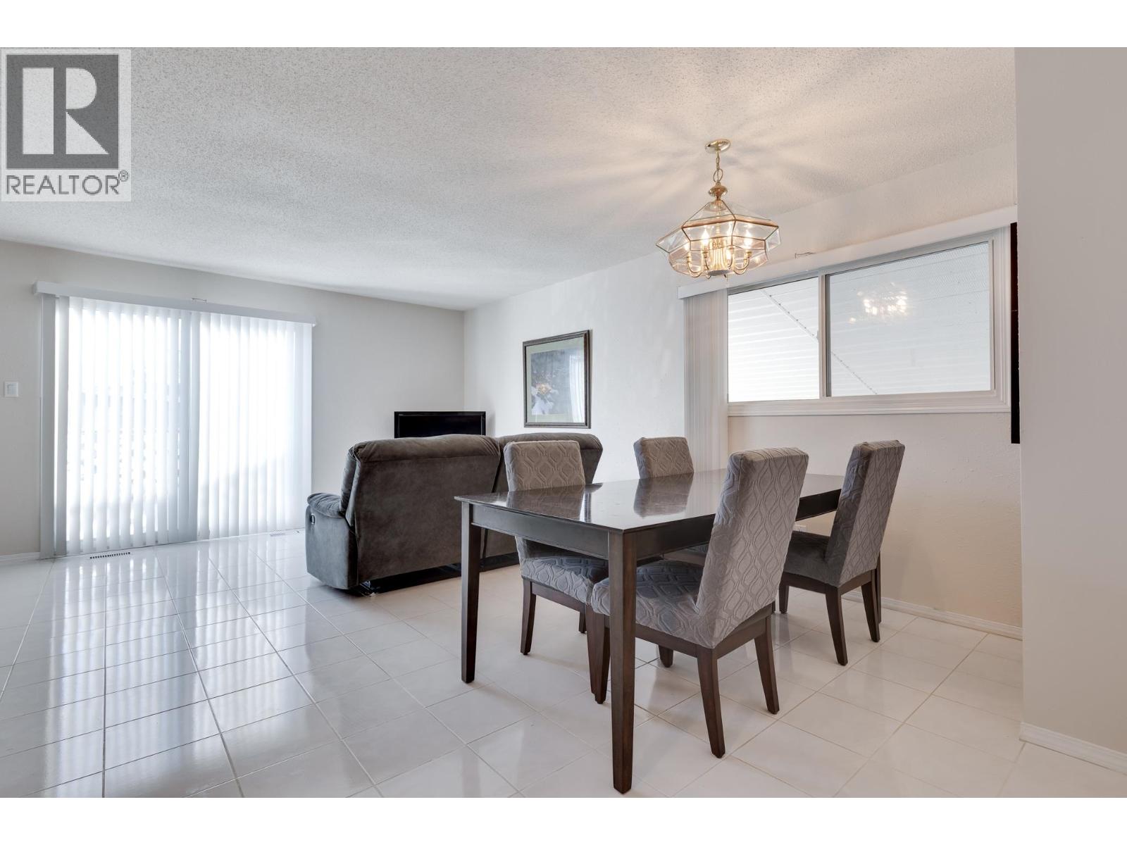 2109 QUINCE STREET, Prince George