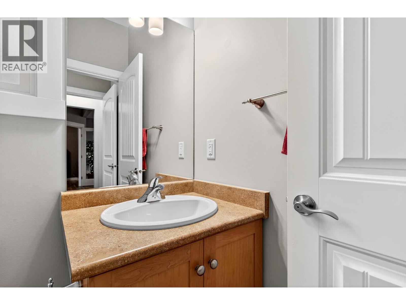 3293 Broadview Road Unit# 44, West Kelowna