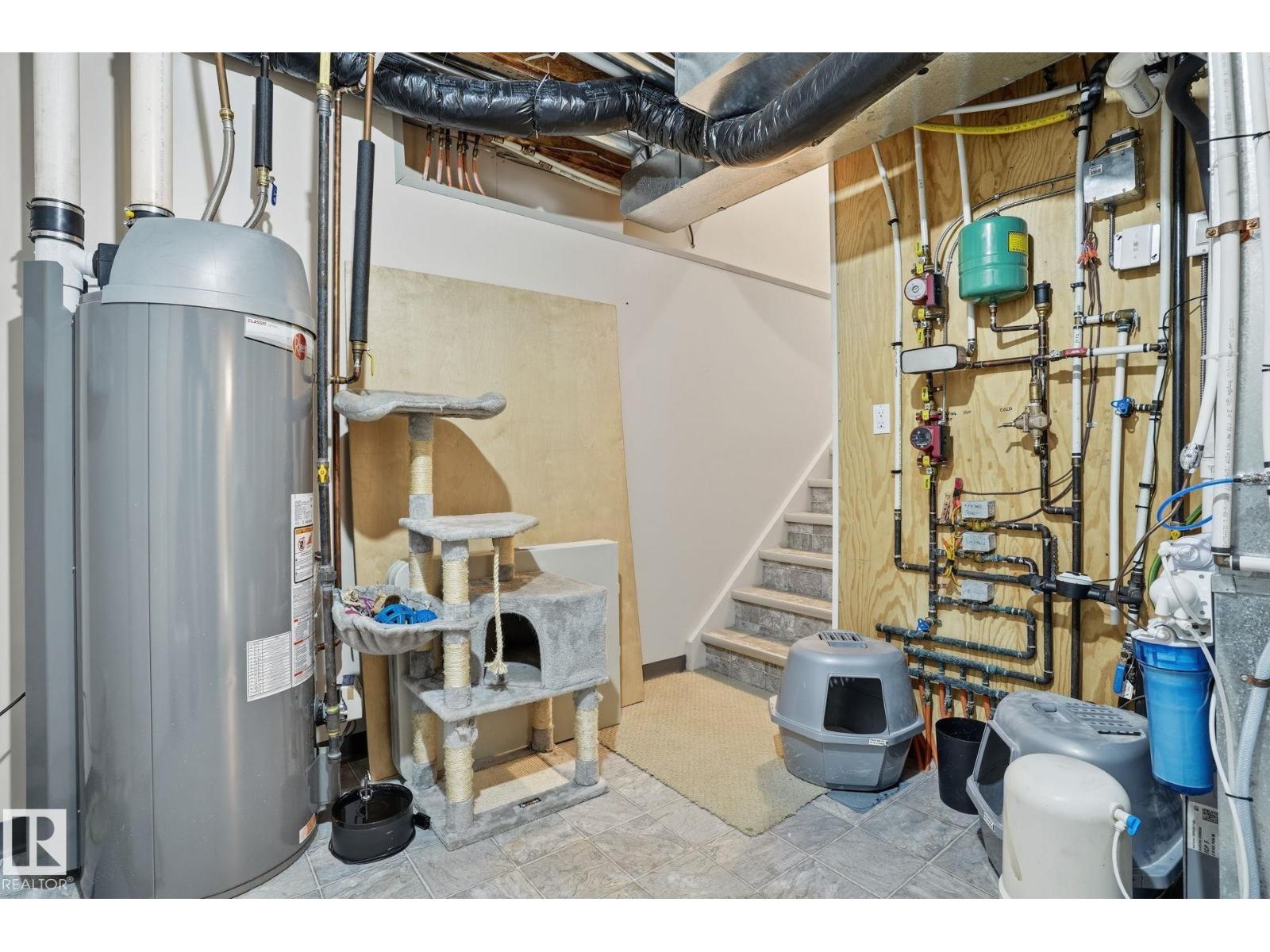 
          5002 58 Street
            <br/>
            <span>Daysland</span>
            , 
            <span>AB</span>
             <span>T0B1A0</span>
         - Photo 34