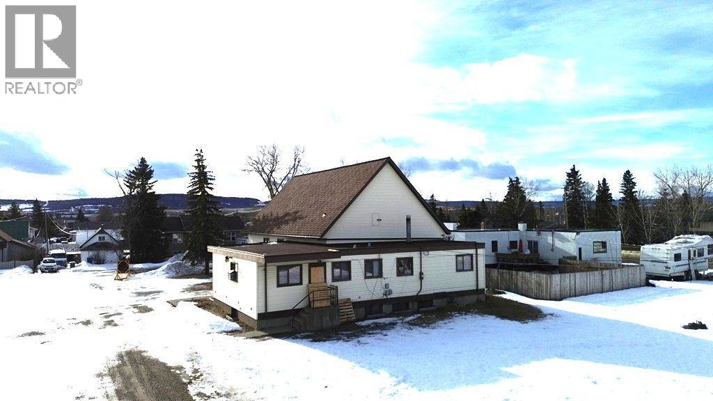 1019 103 Avenue, Dawson Creek