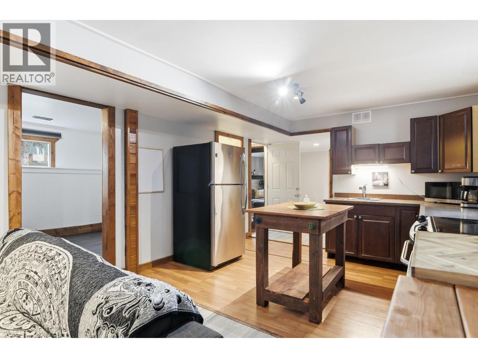  1734 Lynrick Road, Kelowna